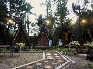 Glamping di Villa Mari Pro Sembahe, Sejuk Sambil Menikmati Indahnya Sungai