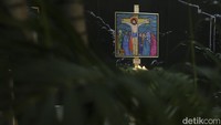 Pameran lukisan merupakan pesanan khusus dari salah satu gereja di Singapura.