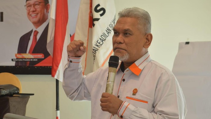 Ketua DPW PKS Sulsel Amri Arsyid.