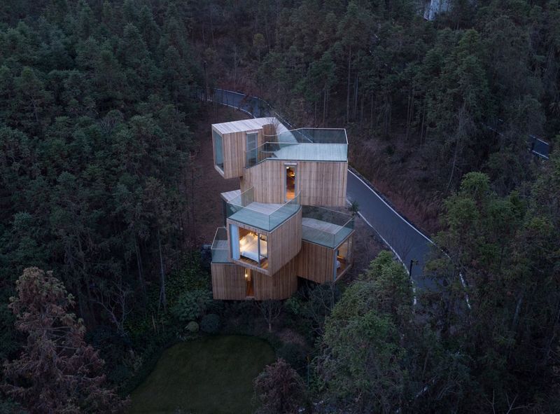 Rumah Tebing