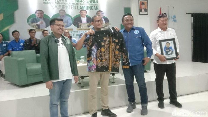 Sandiaga di Lamongan