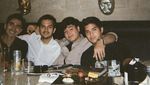 Momen Seru Al Ghazali Nikmati Steak dan Kue Favoritnya