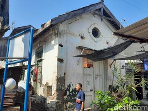 Dulu Stasiun Penting, Kini Jadi Lapangan Badminton