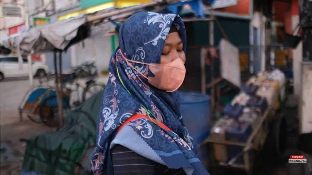 Kisah bidan sukses jualan tahu kriuk
