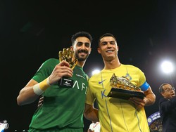 Cristiano Ronaldo turut menangi gelar individu yakni Golden Boot alias top skor Liga Champions Arab dengan enam gol yang dicetaknya dari enam laga! (dok Al Nassr)