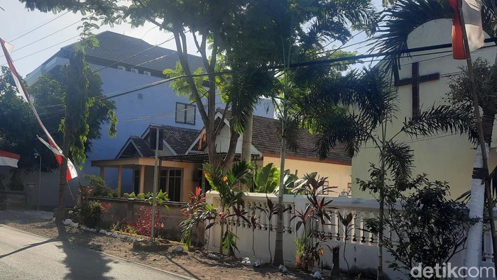 Menparekraf Sandiaga Uno mencanangkan Desa Wonorejo di Situbondo sebagai desa wisata. Sebab, keyakinan warganya beragam yang kemudian mengusung jargon Desa Kebangsaan.