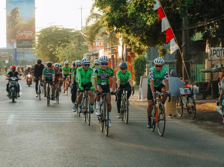 Group Ride ke-11 GFNY Bali-IFG Life Jelajah Sejarah dan Budaya di Solo