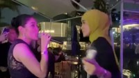 Dua tahun lalu Olla Ramlan dan Nindy Ayunda berselisih hingga hubungannya tak baik. Namun belakangan Olla Ramlan mengakui sudah memaafkan sahabatnya itu.