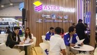 Selama perhelatan GIIAS 2023, FIFGROUP menghadirkan penawaran menarik untuk pembelian kendaraan roda dua, mulai dari uang muka Rp1,6 jutaan dan hemat angsuran hingga Rp2 jutaan untuk Honda Scoppy, Honda Vario 160, Honda PCX 160, dan Honda ADV 160 dengan tenor 2 hingga 3 tahun. 