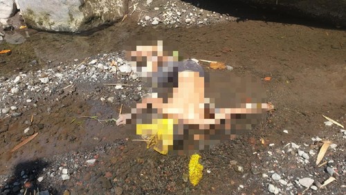 Mayat laki-laki tanpa identitas ditemukan di sungai Lingkungan Segara Katon, Kelurahan/Kecamatan Karangasem, Kabupaten Karangasem, Bali, Minggu (13/8/2023).