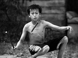 Nostalgia Permainan Tradisional Anak Sebelum Diserbu Gadget