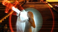 Light painting yang dilakukan ini menggunakan kecepatan rana (shutter speed) lambat, sehingga dapat merekam garis cahaya yang dibuat dengan berbagai bentuk.