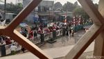 Ratusan Warga RW 10 di Depok Gelar Karnaval Kemerdekaan