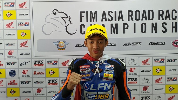 Rider asal Kota Mataram Arai Agaska Dibani Laksana juara di ARRC 2023 kelas UB150 di Sirkuit Mandalika, Minggu (13/8/2023).