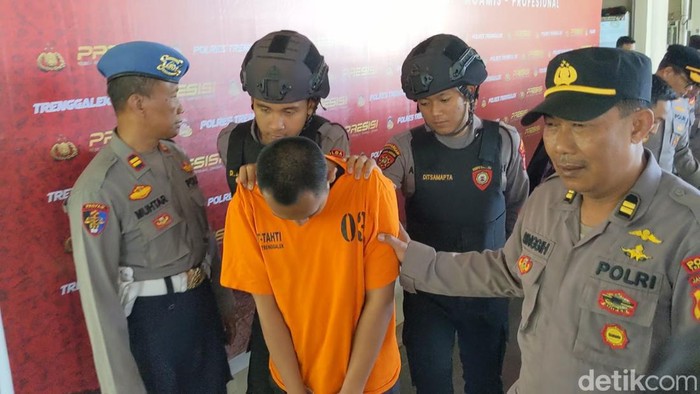 Sales motor di Trenggalek gelapkan uang konsumen hingga Rp 1,1 miliar