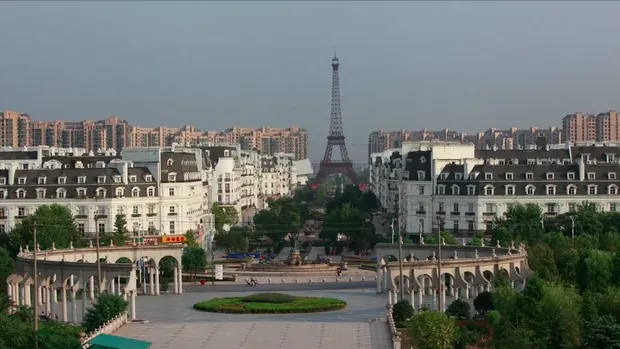 Tianducheng kota mati di China/Aly Song-reuters Tianducheng kota mati di China/Aly Song-reuters