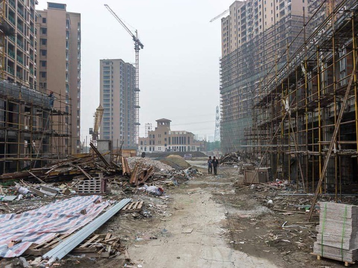 Tianducheng kota mati di China/Nomadosaurus