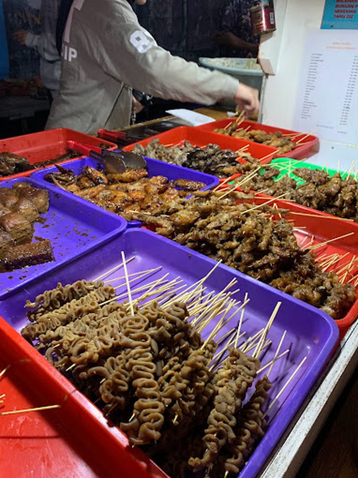 20 Angkringan dengan Menu Murah Meriah Ada di Sini!