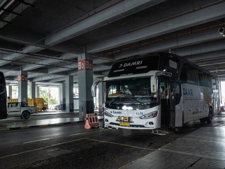 Pernah Lihat Angkutan Penumpang Pontianak-Kuching? Nih Penampakannya