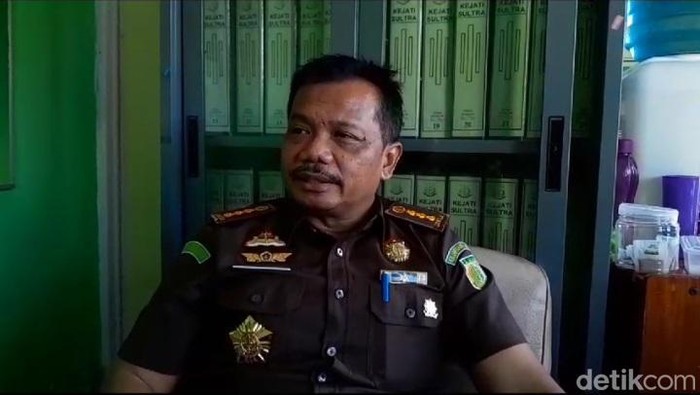 Asisten Bidang Intelijen Kejati Sultra Ade Hermawan.