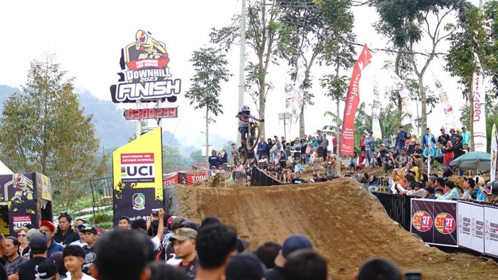 Banyuwangi Ijen Geopark Downhill 2023
