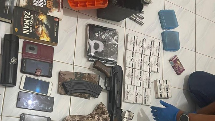 Densus 88 Tangkap Terduga Teroris di Bekasi (dok.ist)