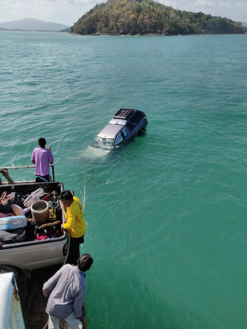 Deretan foto kesialan netizen