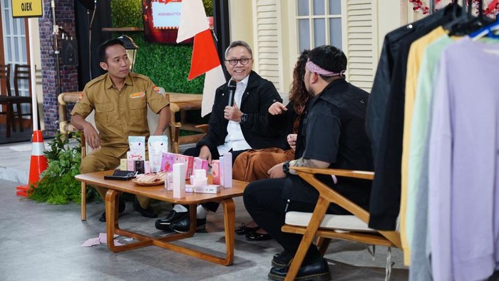 Edukasi Produk Lokal dan Pinjol Sebagai Modal Usaha
