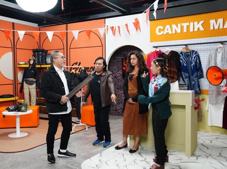 Edukasi Produk Lokal dan Pinjol Sebagai Modal Usaha