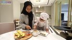 Gemas! Aksi Rayyanza Cipung Masak Pisang Panggang Bareng Sus Rini