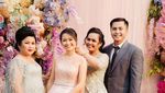 Happy Engagement! 11 Tahun Gritte Agatha Jaga Jodoh Sendiri