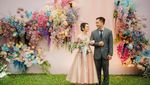 Happy Engagement! 11 Tahun Gritte Agatha Jaga Jodoh Sendiri