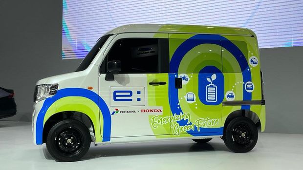 Honda Prospect Motor (HPM) menjalin kerja sama dengan Pertamina uji coba mobil listrik N-Van