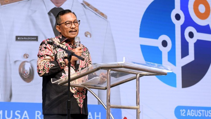 Kadis Kominfo Sumut Ilyas S Sitorus