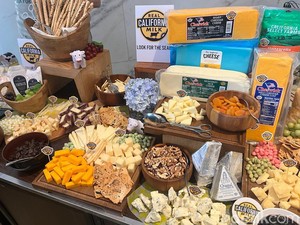 Saat Keju California Berpadu Kentang Lokal dan Bumbu Rendang