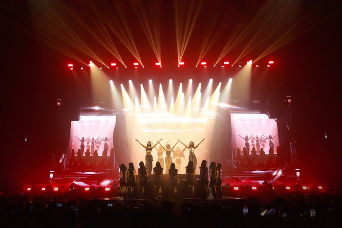 Konser LE SSERAFIM ‘FLAME RISES’ dimulai di Seoul pada 12 Agustus dan berlanjut ke 13 Agustus 2023.