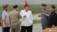 Diketahui, sebelum topan melanda wilayah Korea Utara alih-alih memberikan imbauan cara menghadapi badai yang benar bagi warganya, pemerintah Korut melalui media Pyongyang Rodong Sinmun menekankan agar warga mengutamakan keamanan foto propaganda, patung, mozaik, mural, dan monumen negara yang berkaitan dengan Kim Jong Un dan para pemimpin pendahulunya.    