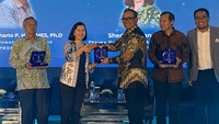 Sherly Septiana Harjo, Pharma Manufacturing and Quality Director Kalbe mengutarakan bahwa penghargaan yang didapatkan Kalbe menjadi bentuk pengakuan atas komitmen Kalbe dalam melakukan kegiatan produksi yang tetap memperhatikan lingkungan, utamanya pada fasilitas manufaktur Kalbe di Cikarang, Jawa Barat. 