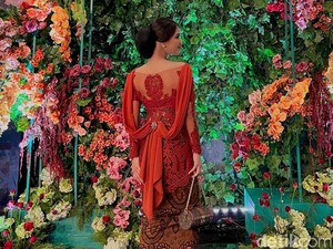 Perancang Busana Surabaya Kebanjiran Order Kebaya untuh Agustusan