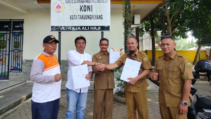 Pihak tim gerak jalan yang ricuh di Tanjungpinang berdamai. (Foto: Istimewa)
