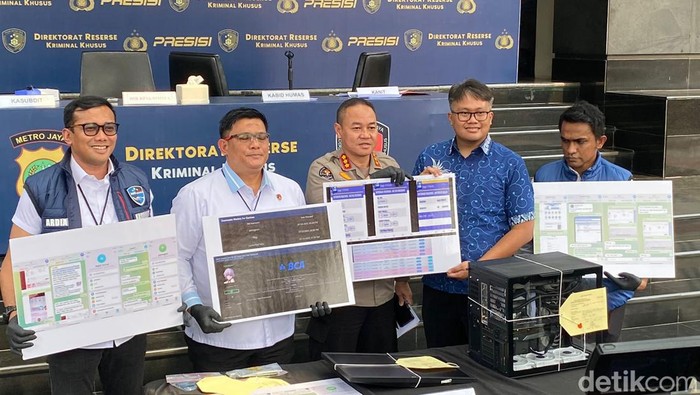 Polda Metro Jaya menangkap penjual data nasabah bank di breachforums.is.