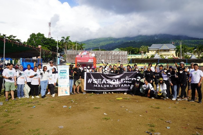 PT Multi Guna Maritim (MGMaritim) dan Seasoldier telah mengadakan kegiatan bersih-bersih pantai yang bertujuan untuk menjaga kelestarian Pantai Salero di Ternate.