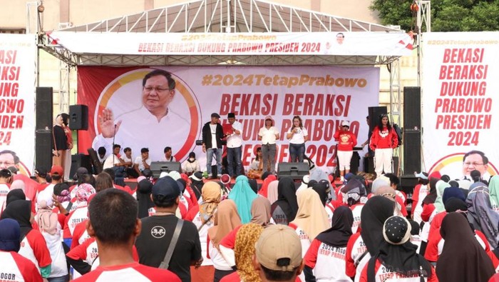 Relawan Ridwan Kamil (RK) 2018 memberikan dukungan kepada Prabowo Subianto. Mereka menilai Prabowo sebagai sosok yang tepat memimpin Indonesia. (dok Ist)