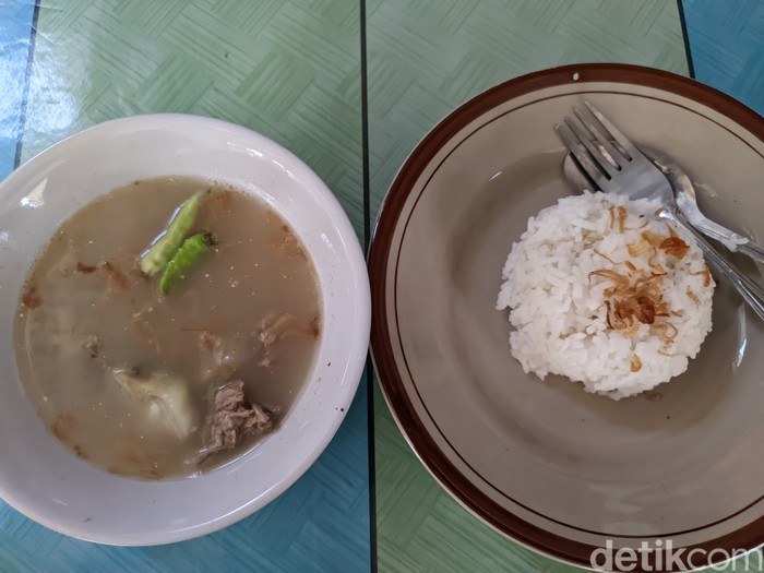 Sego kropohan khas Demak konon disebut favorit para Raja. Foto diunggah Senin (14/8/2023).
