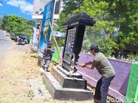 Warga PSHT Di Situbondo Bongkar Sendiri Tugu Perguruan Silatnya