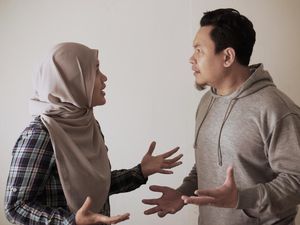 5 Dosa Besar Istri Terhadap Suami yang Sangat Dibenci Allah SWT