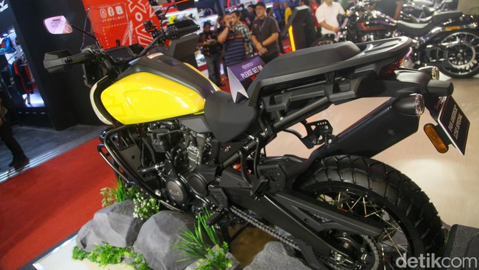 2 Moge Baru Harley Rilis di Indonesia, Lebih Mahal dari Pajero Dua model baru Harley-Davidson melantai di GIIAS 2023, yakni Pan America Special dan Breakout 117. Harga moge itu lebih mahal dari Pajero Sport dan Fortuner.