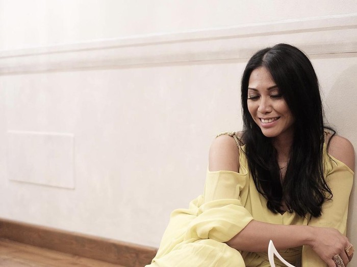 Anggun C Sasmi Hobi Kulineran, Cicip Makanan di Thailand hingga Dubai