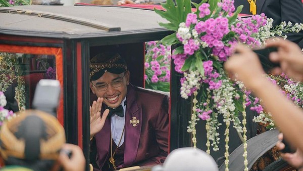 8 Foto Mangkunegara X Bhre Sudjiwo, Mualaf yang Jadi Raja di Usia 24 Tahun