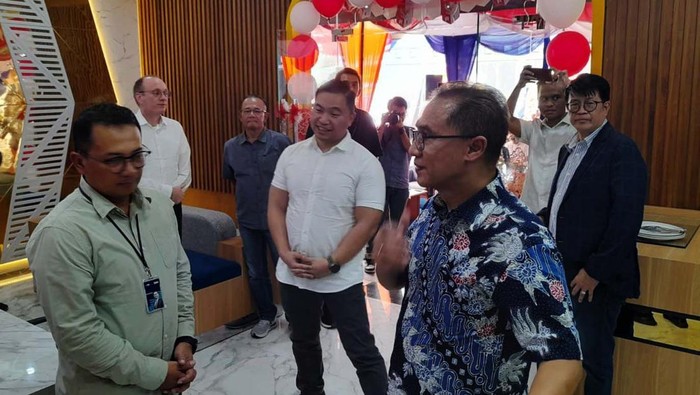 BRI Life Hadirkan Kantor Layanan Terstandarisasi di Semarang Asuransi BRI Life berupaya meningkatkan standardisasi layanan bisnisnya. Mereka memghadirkan layanan atau Service Office (SO) terstandardisasi di kota Semarang.